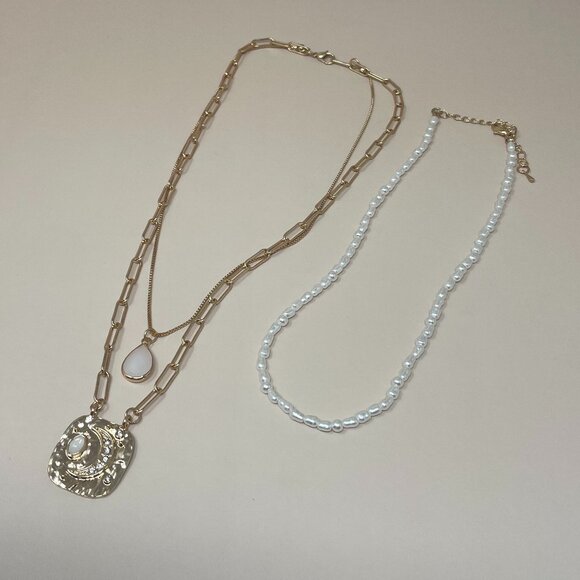 8 Other Reasons | Oceana Necklace - Picture 2 of 3